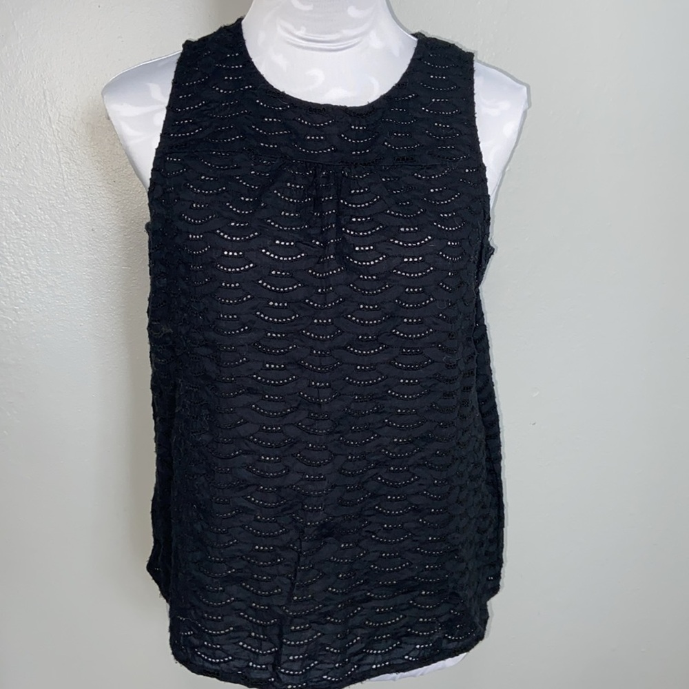 Old navy eyelet shell swing tank